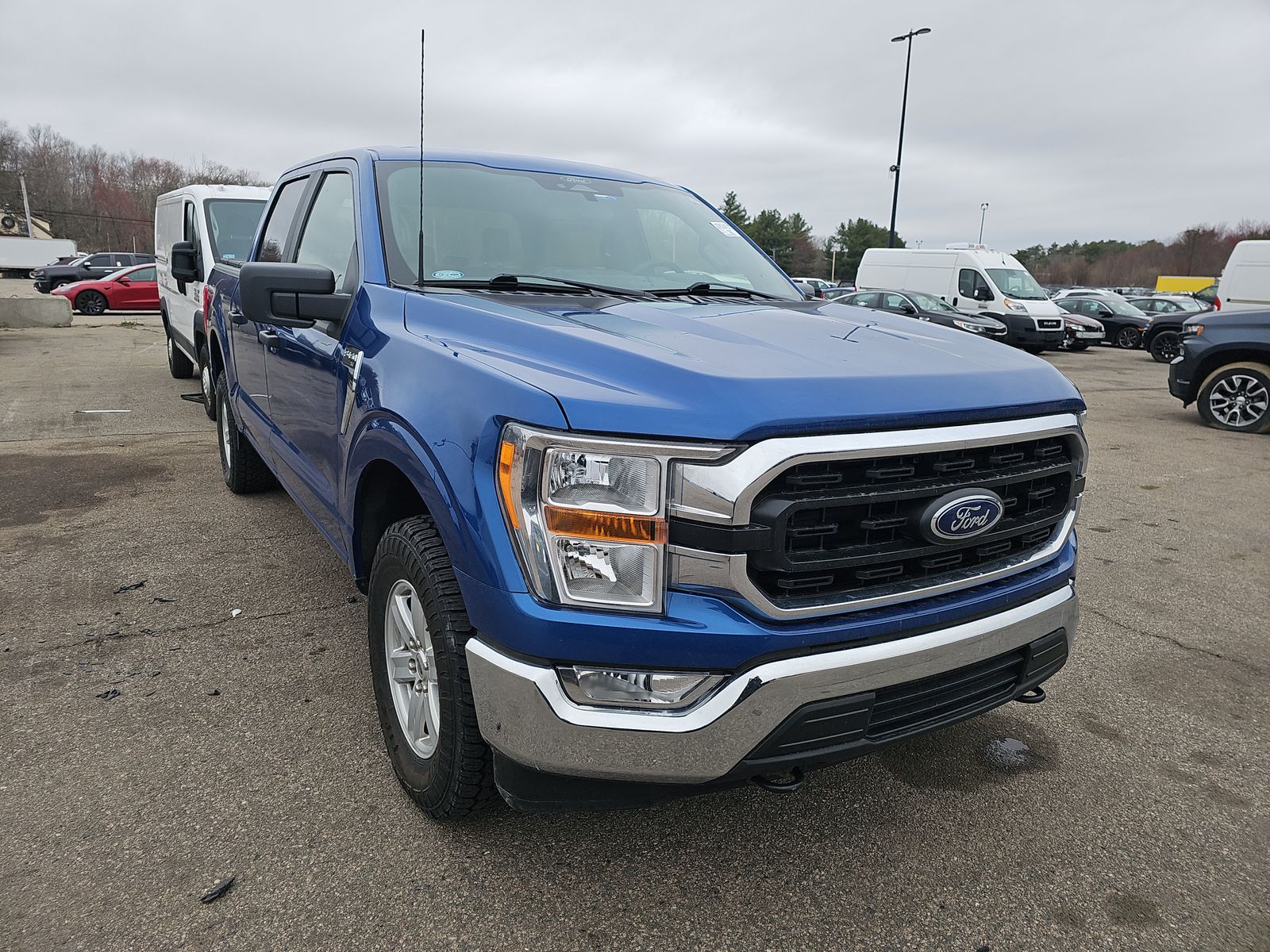FORD F-150 - 4