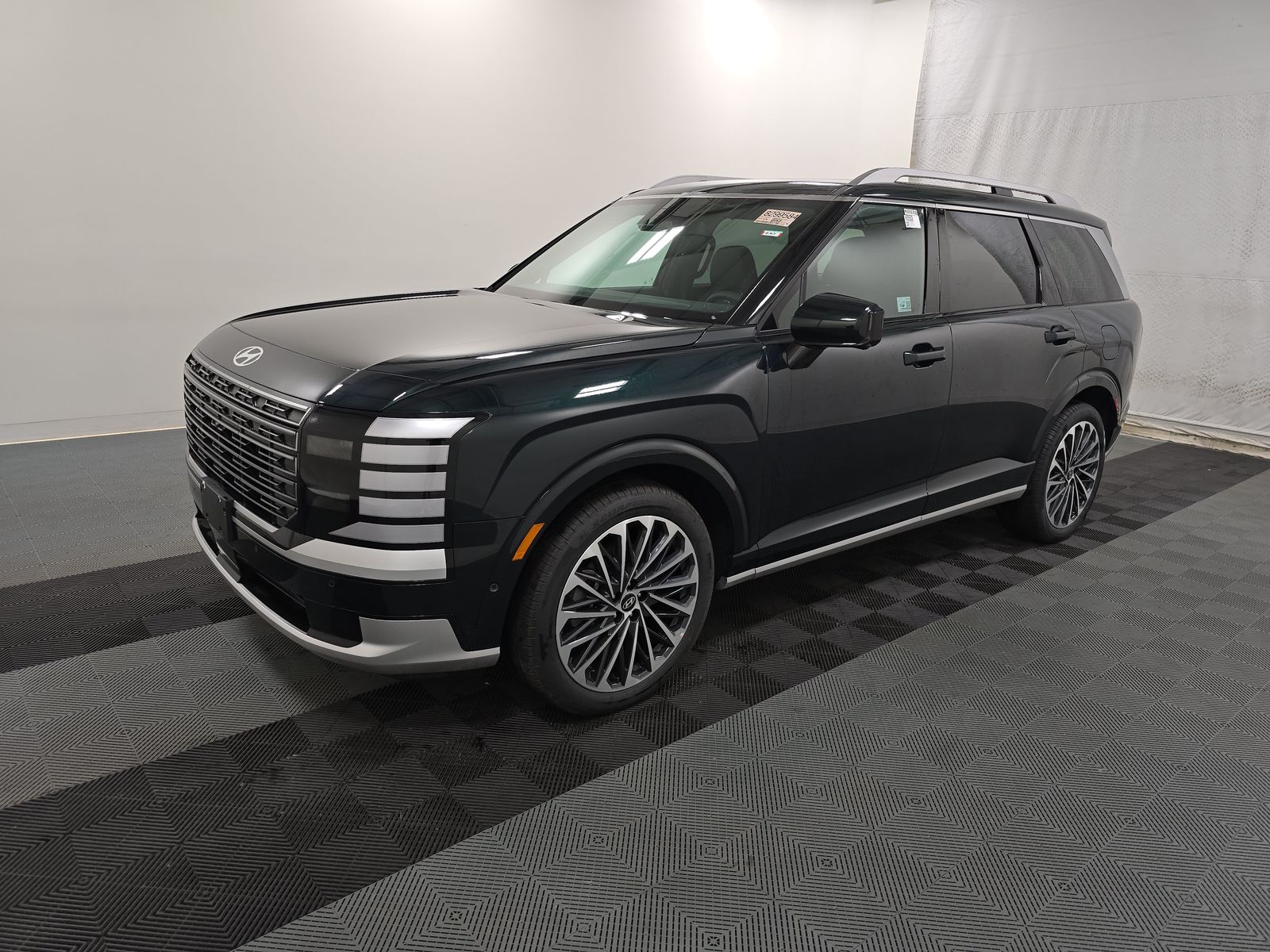 HYUNDAI CALLIGRAPH - 1