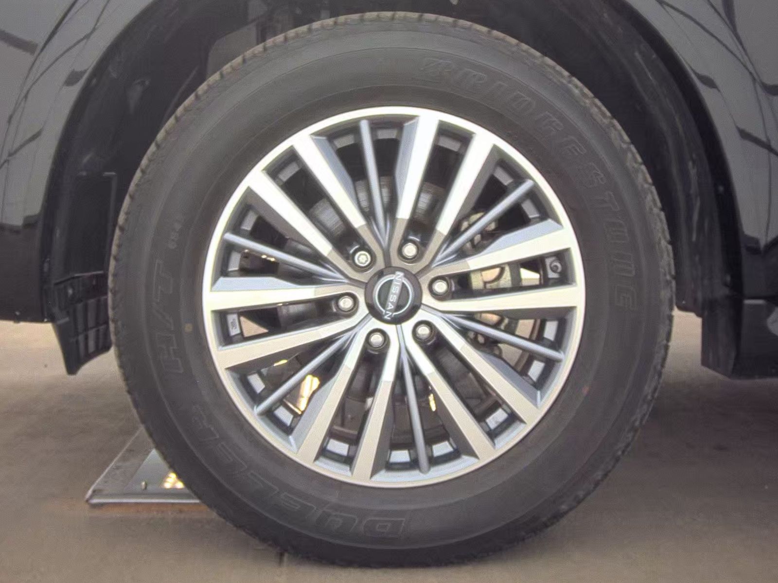 NISSAN ARMADA - 10