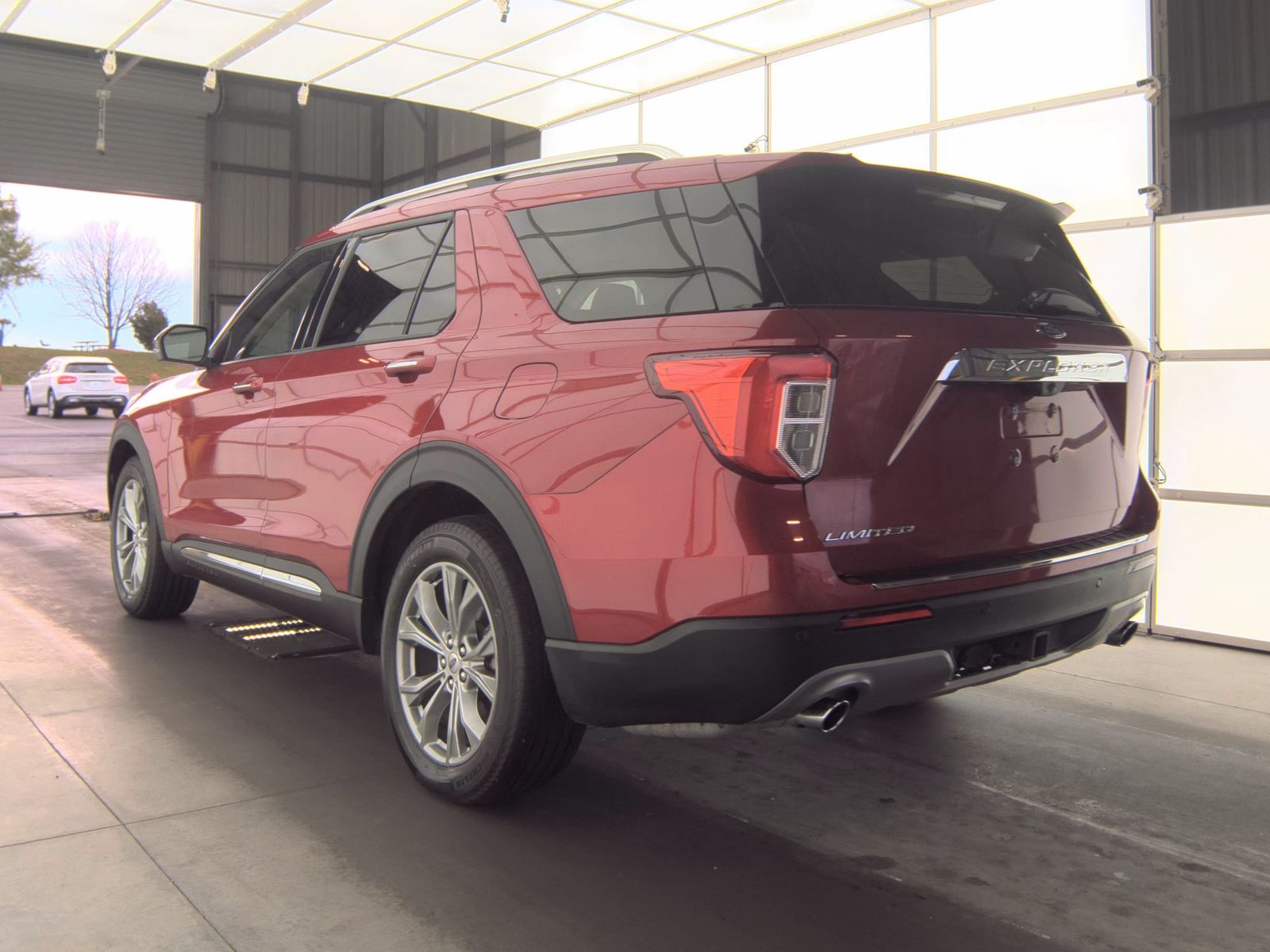 FORD EXPLORER - 9
