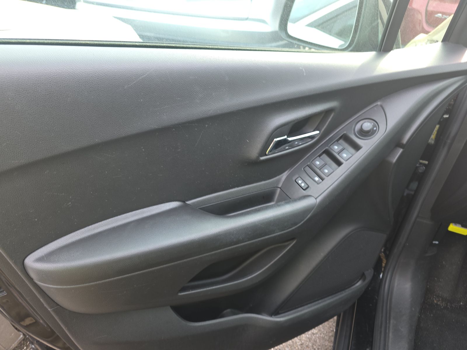 CHEVROLET TRAX - 9