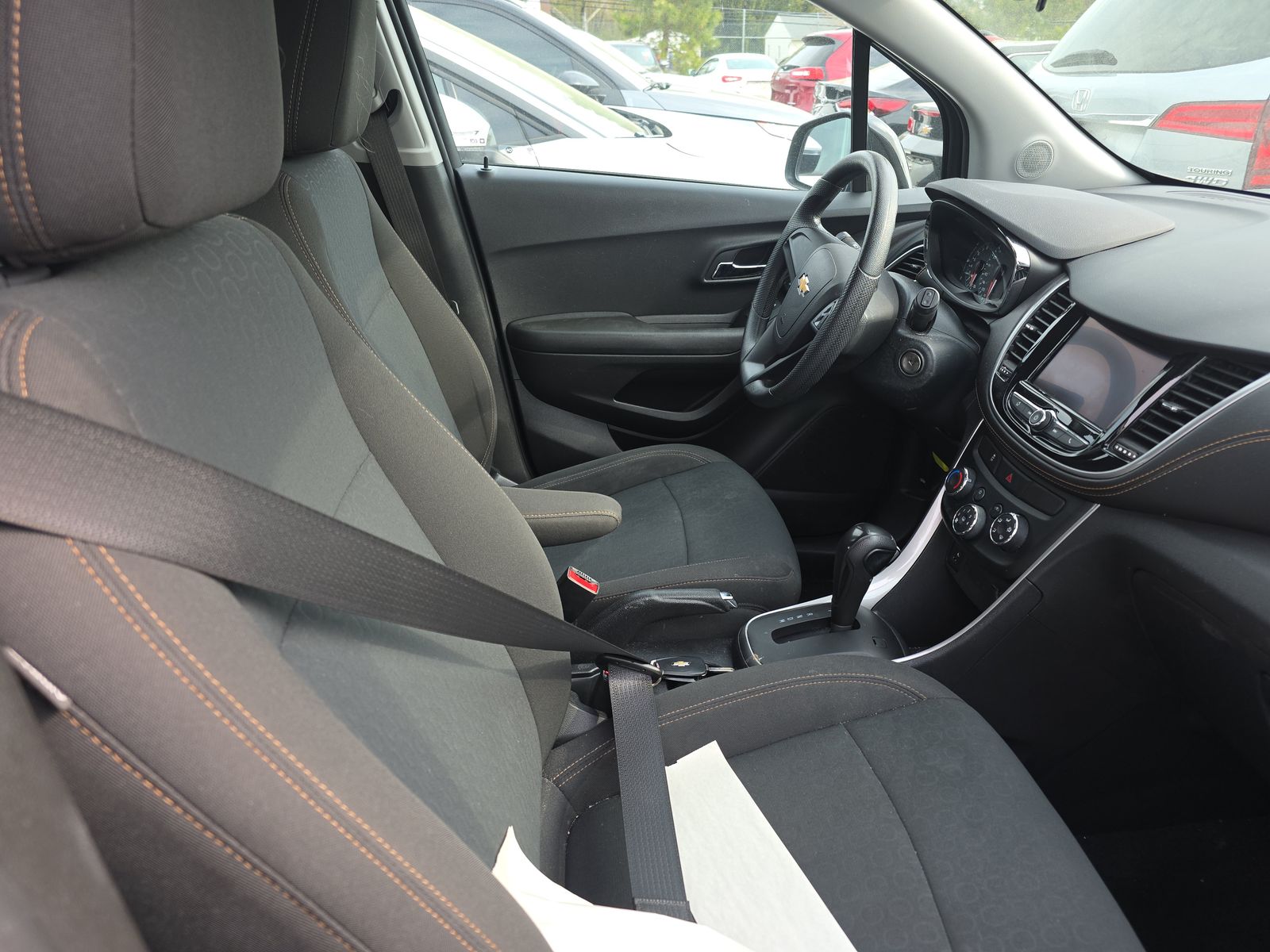 CHEVROLET TRAX - 8