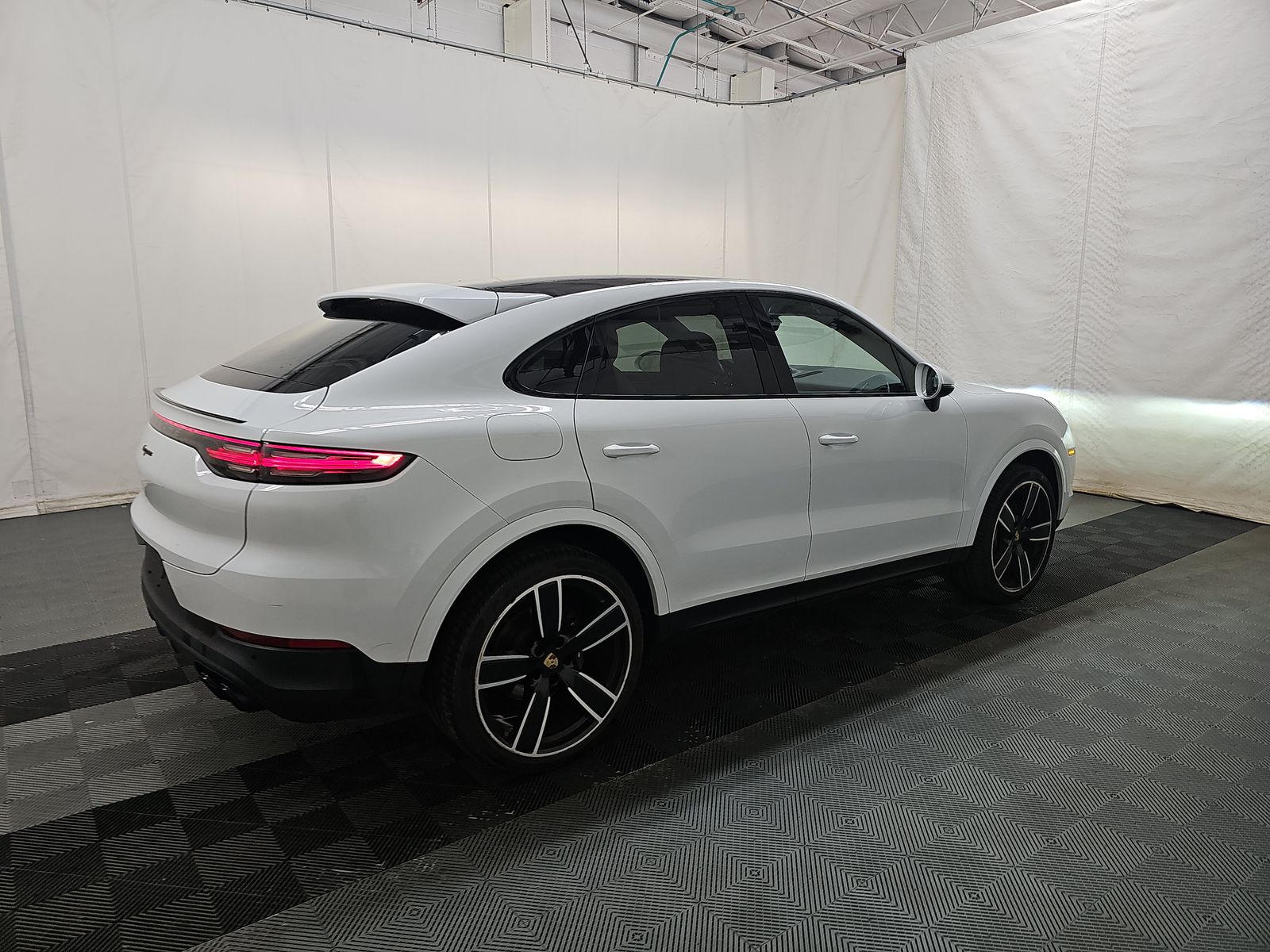 PORSCHE CAYENNE - 5