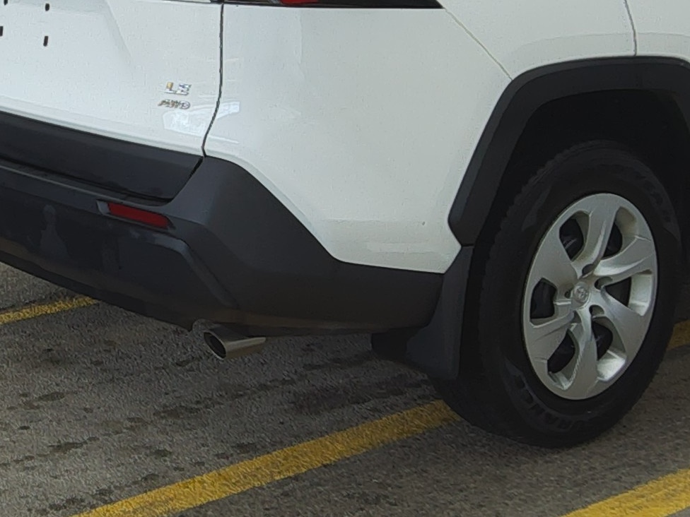 2021 Toyota RAV4 LE AWD
