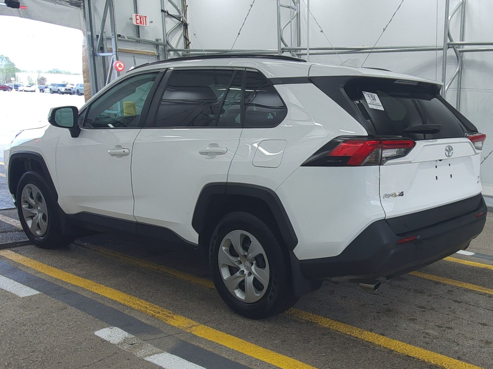 2021 Toyota RAV4 LE AWD