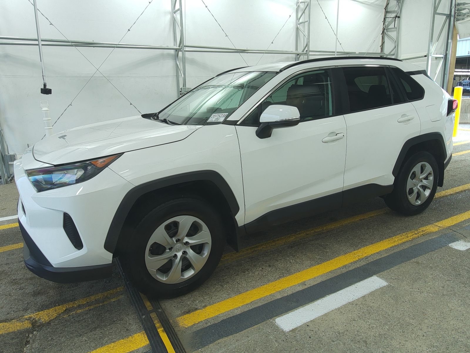 2021 Toyota RAV4 LE AWD
