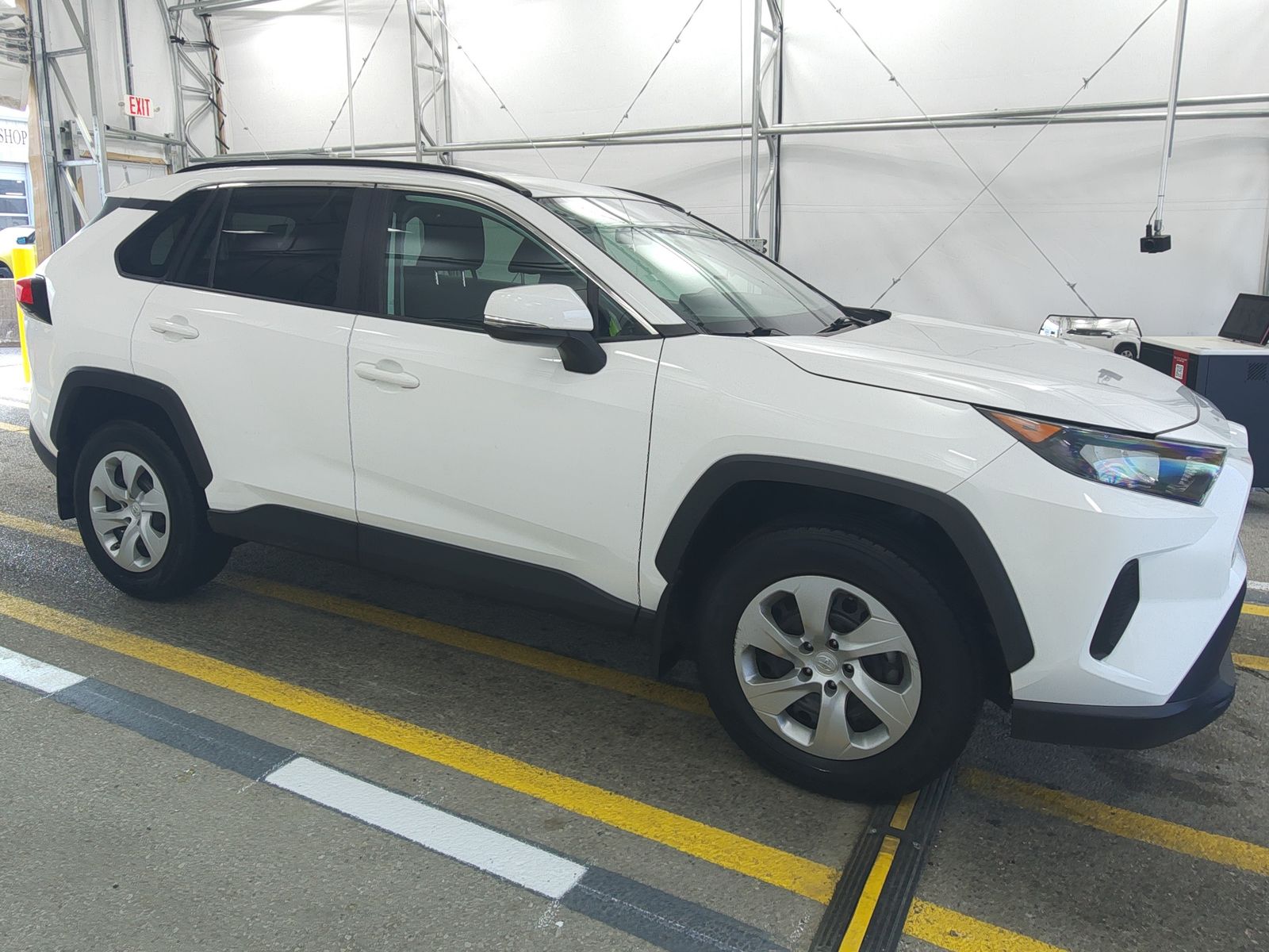 2021 Toyota RAV4 LE AWD
