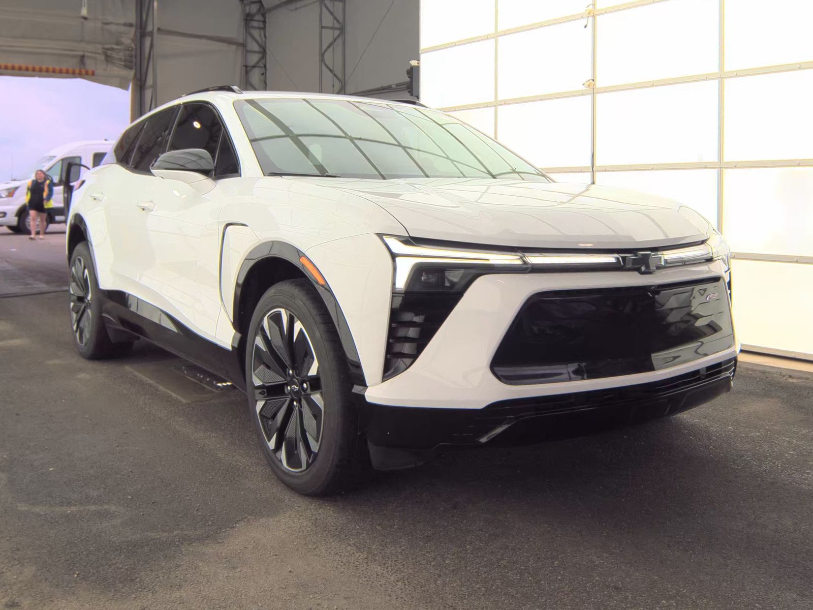 CHEVROLET EAWD 1RS - 5