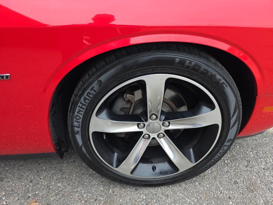 DODGE CHALLENGER - 10