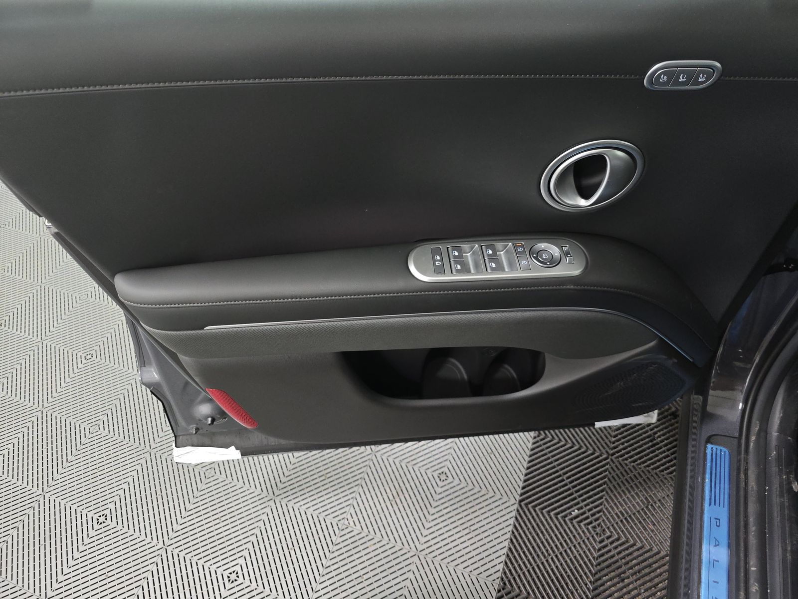 HYUNDAI CALLIGRAPH - 10