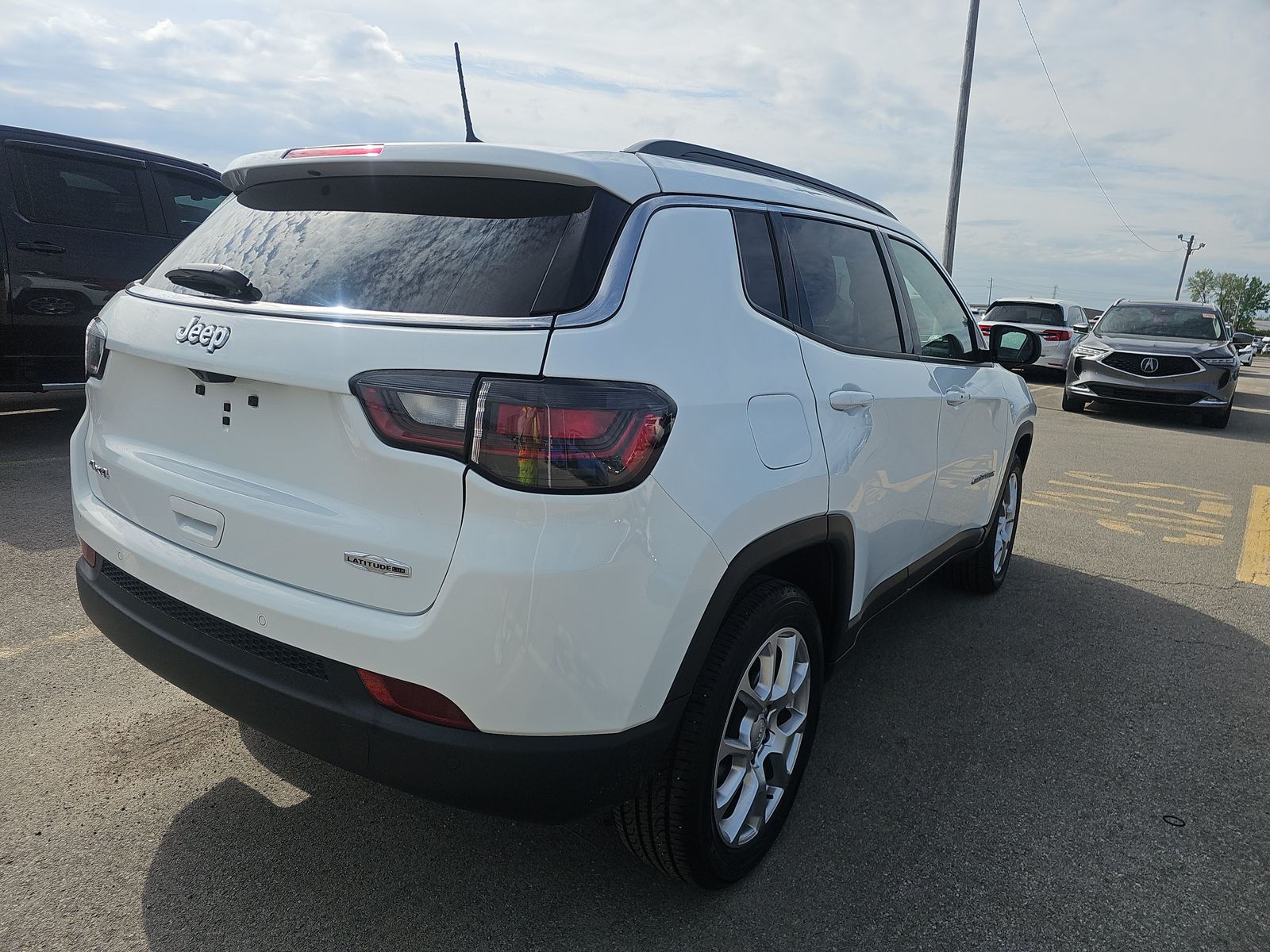 JEEP LATITU LUX - 5