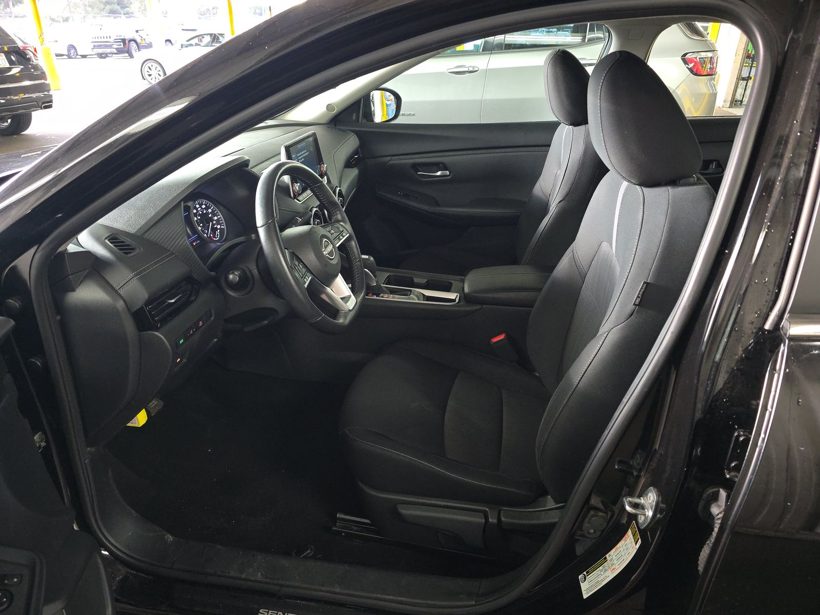 NISSAN SENTRA - 8