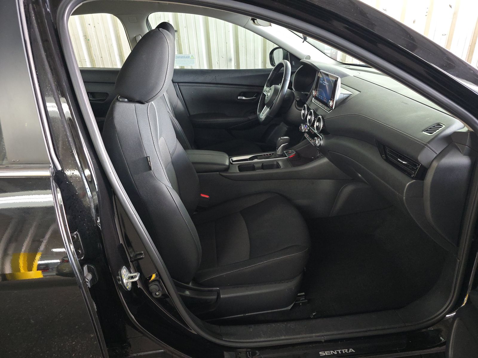 NISSAN SENTRA - 9