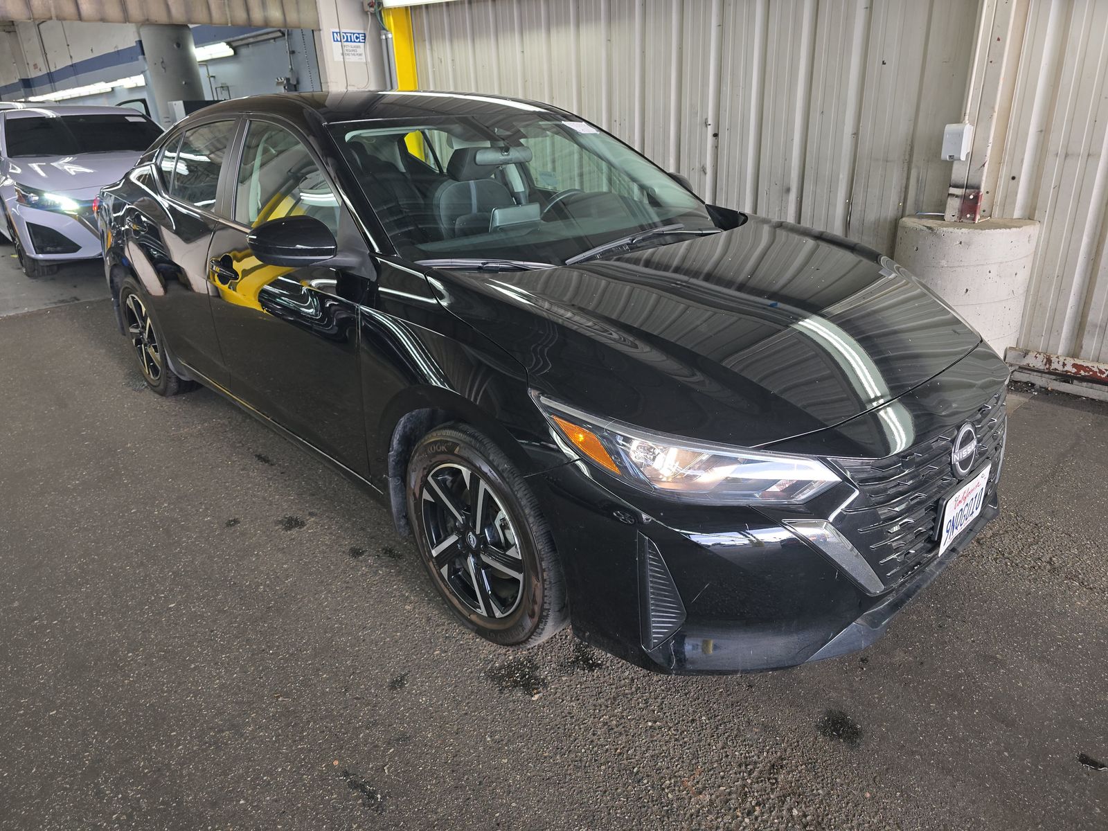 NISSAN SENTRA - 4