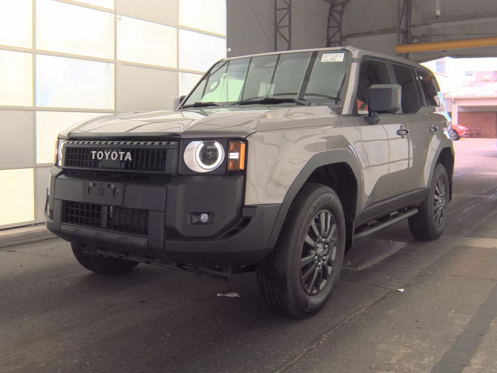 TOYOTA LAND CRUISER - 1