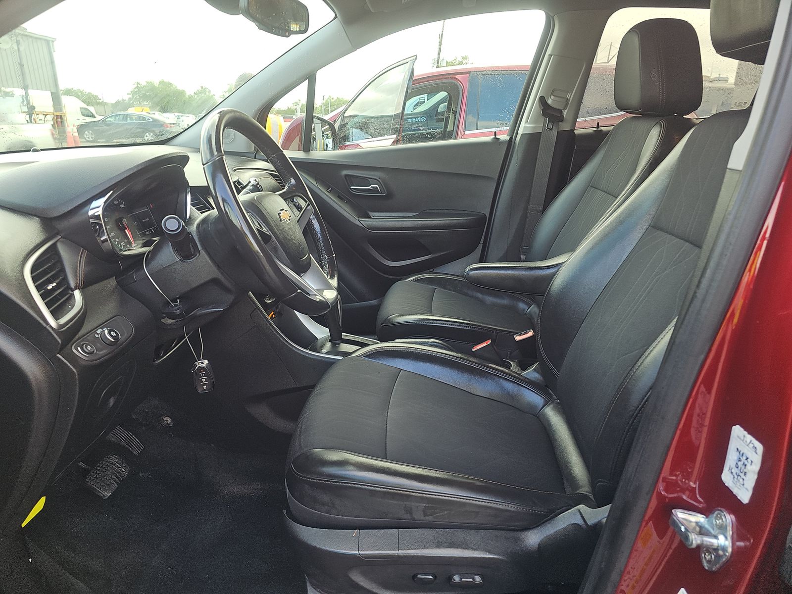 CHEVROLET TRAX - 8
