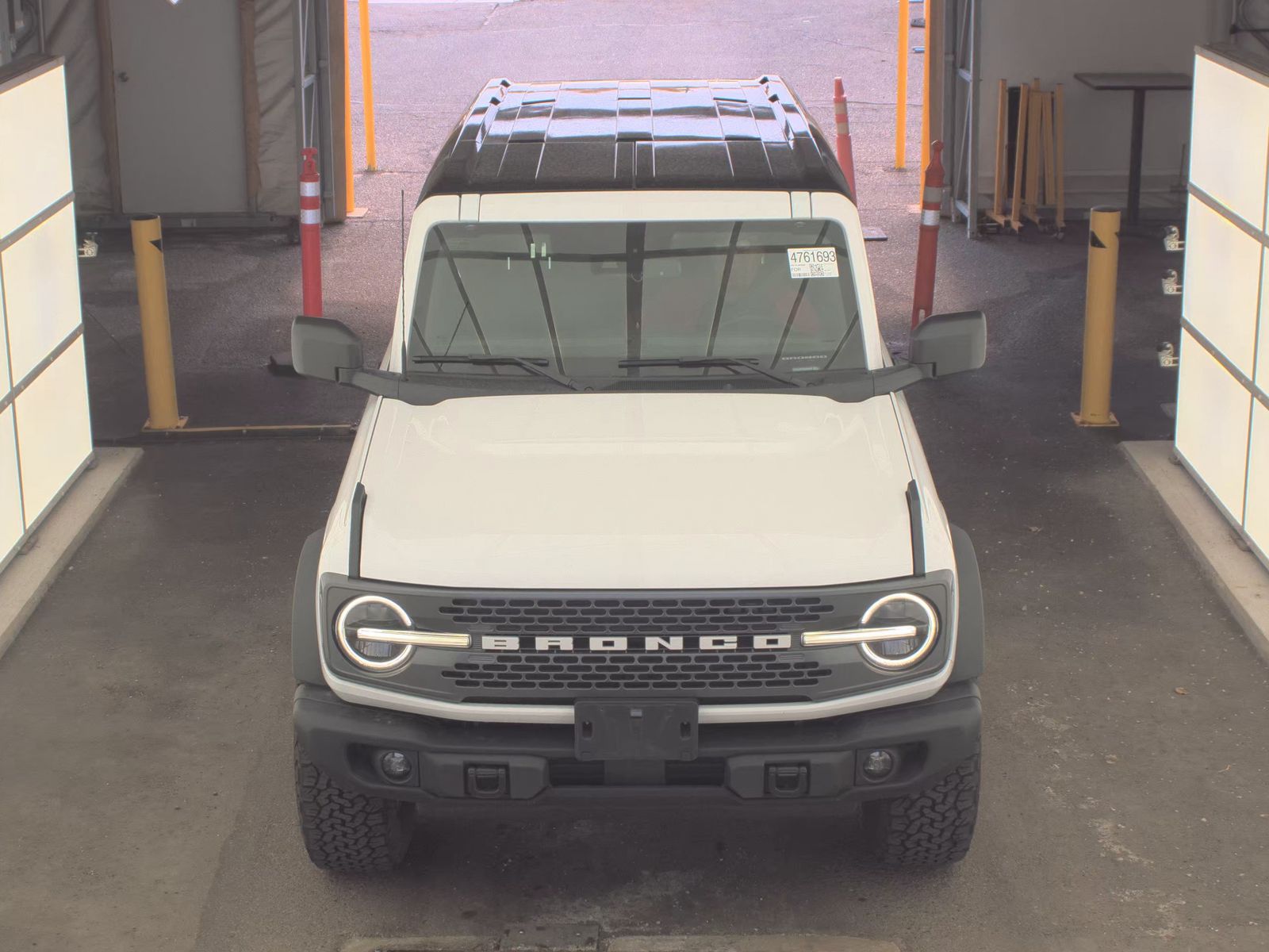 FORD BRONCO - 3