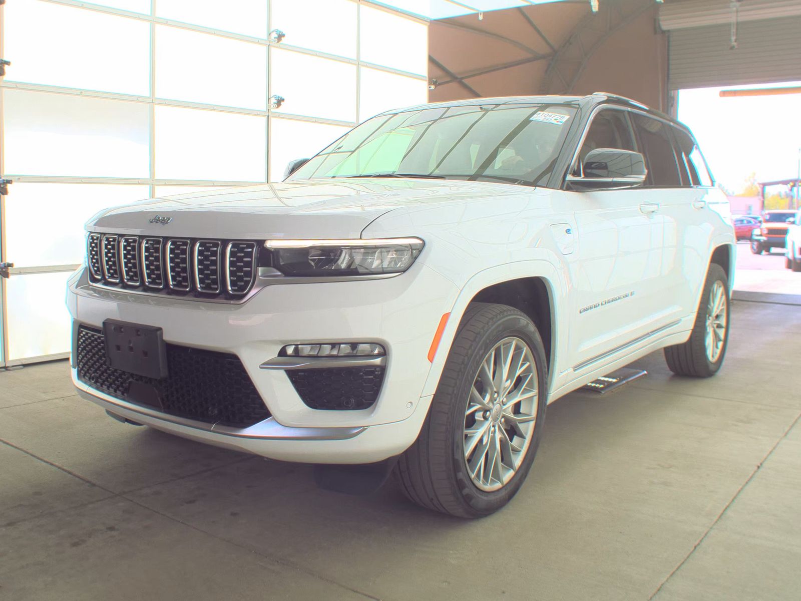 JEEP GRAND CHEROKEE - 1