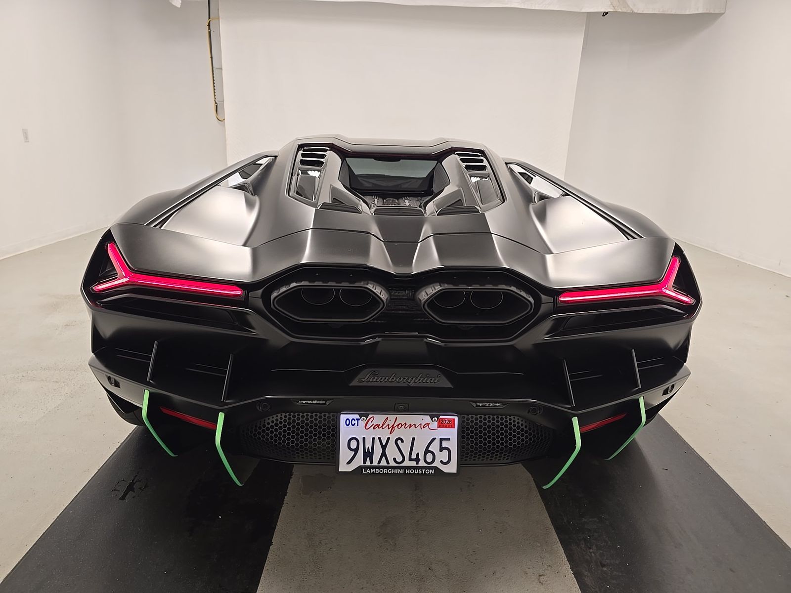 2024 Lamborghini Revuelto Base AWD