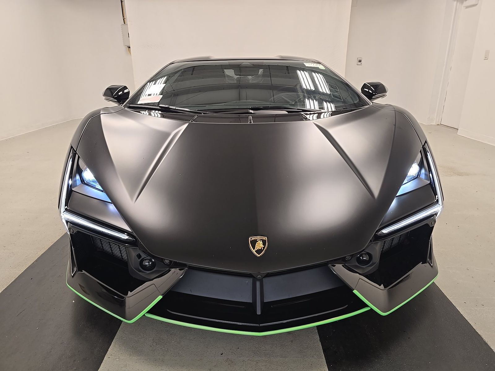 2024 Lamborghini Revuelto Base AWD