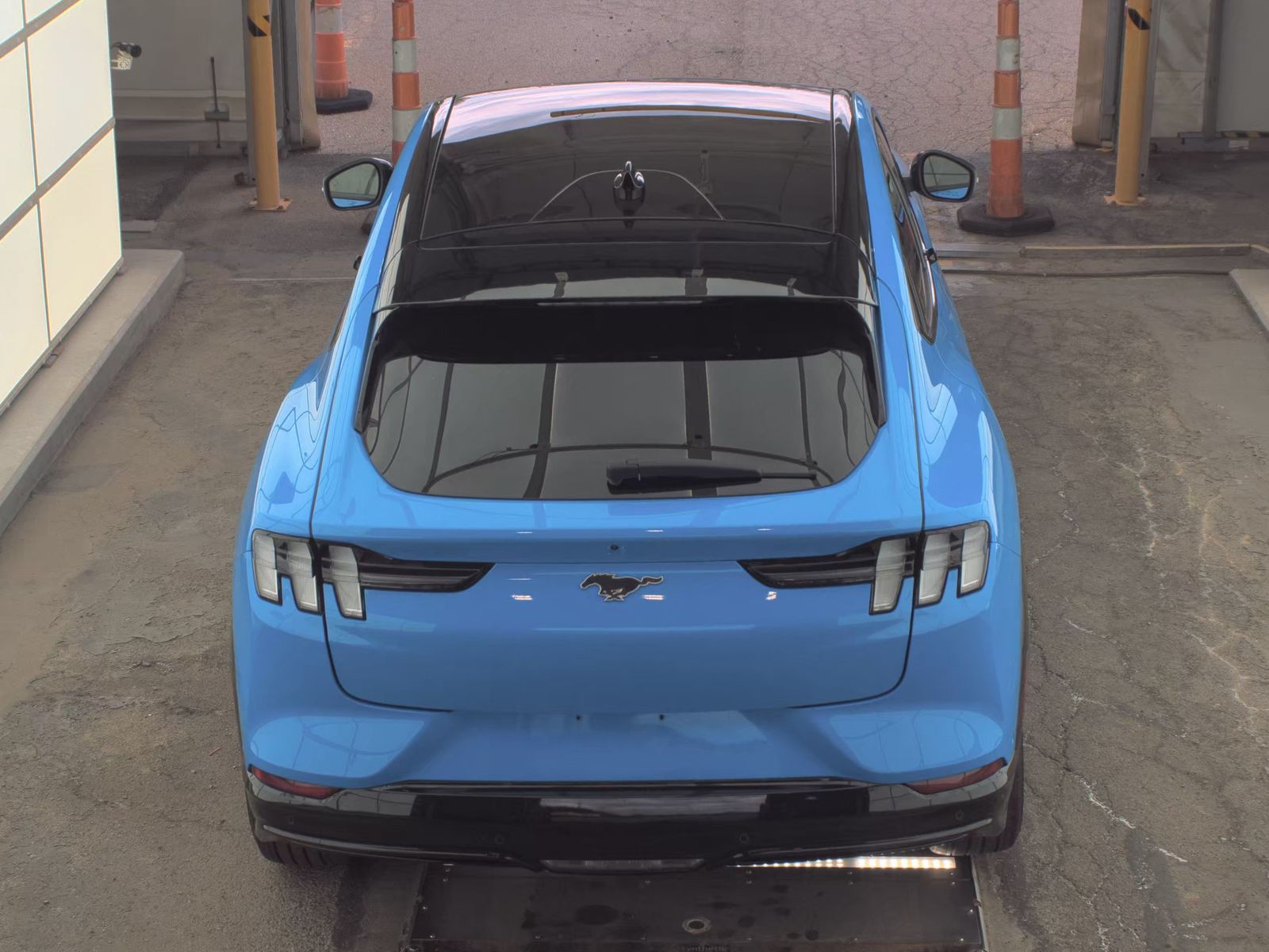 FORD MUSTANG MACH-E - 7