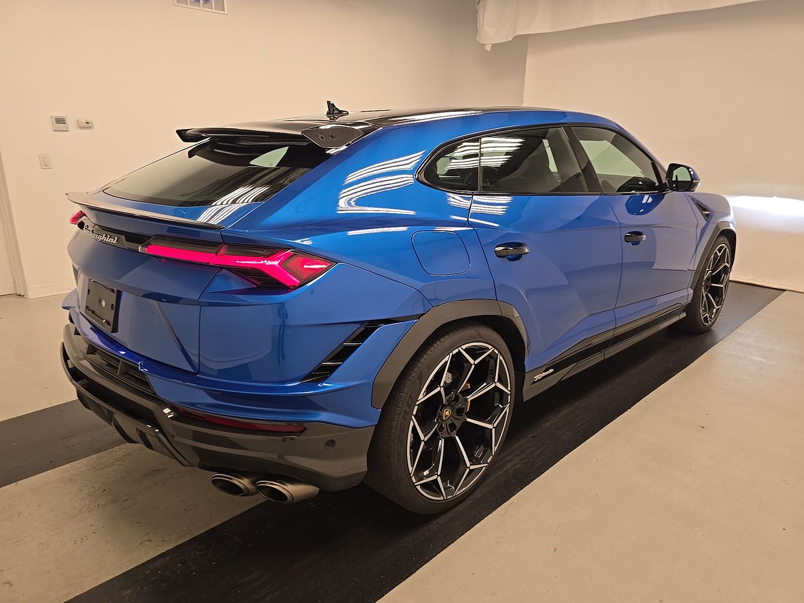2024 Lamborghini Urus Performante AWD