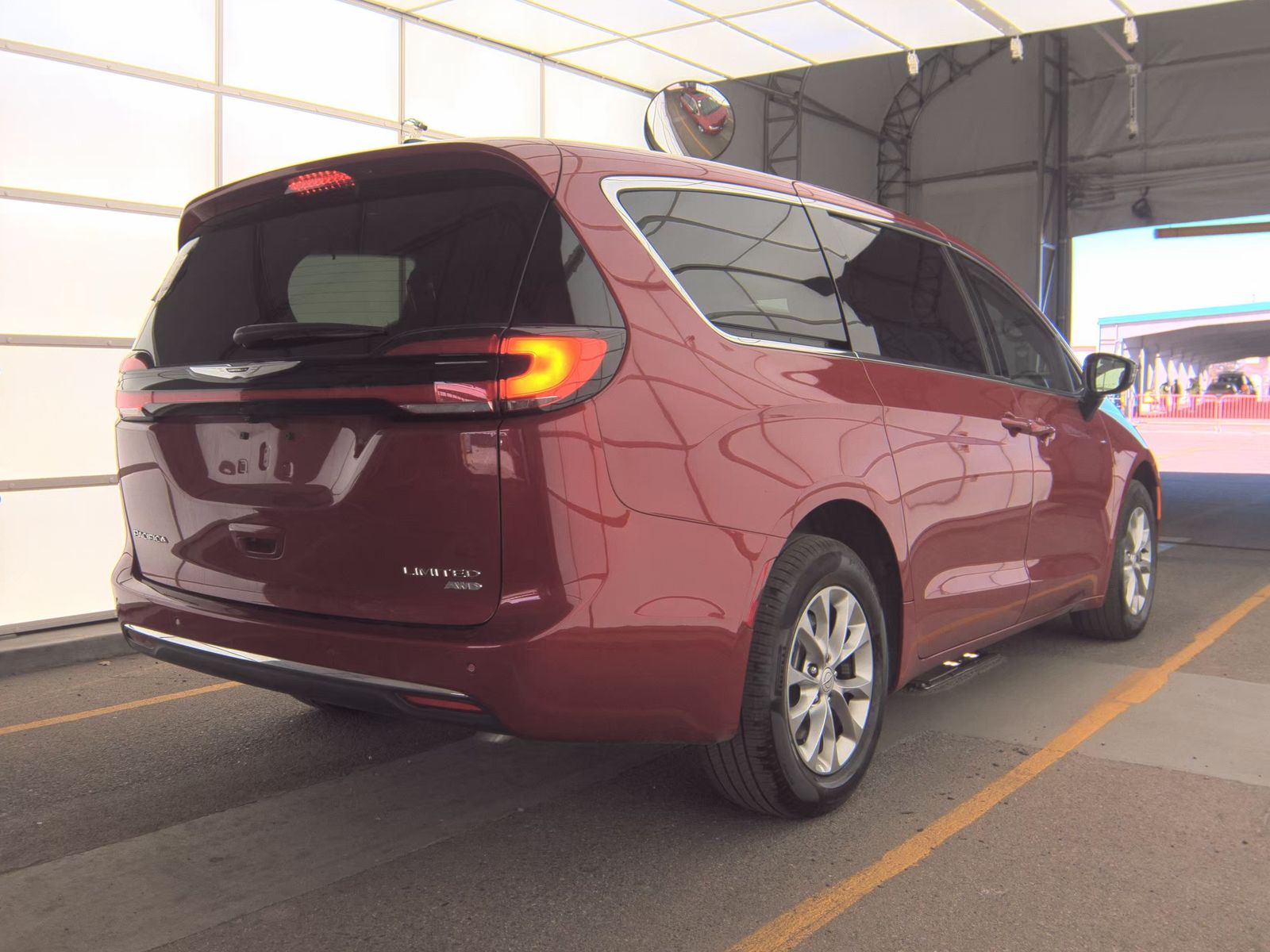 2026 Chrysler Pacifica Limited AWD