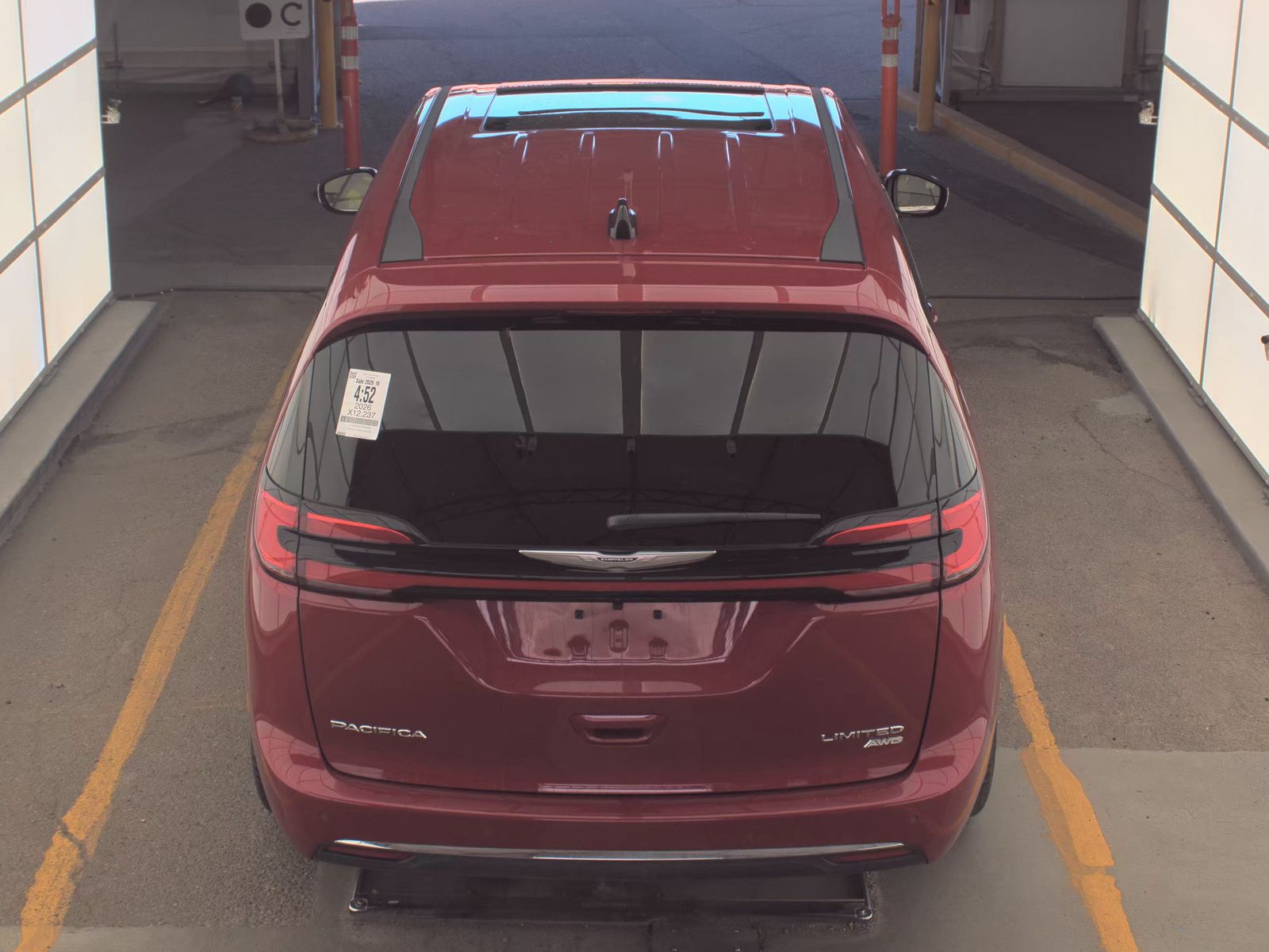 2026 Chrysler Pacifica Limited AWD