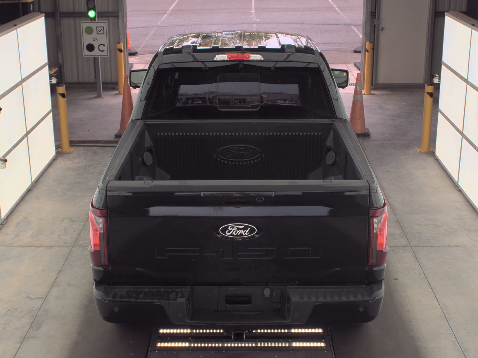 FORD F-150 - 7