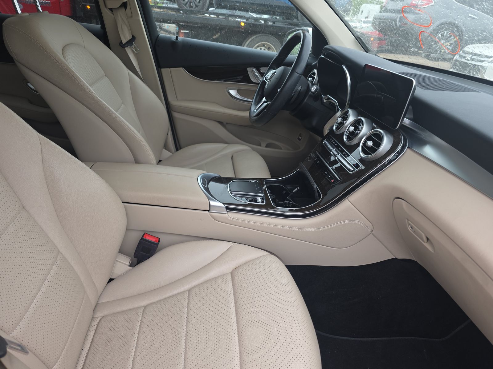 2021 Mercedes-Benz GLC GLC 300 RWD