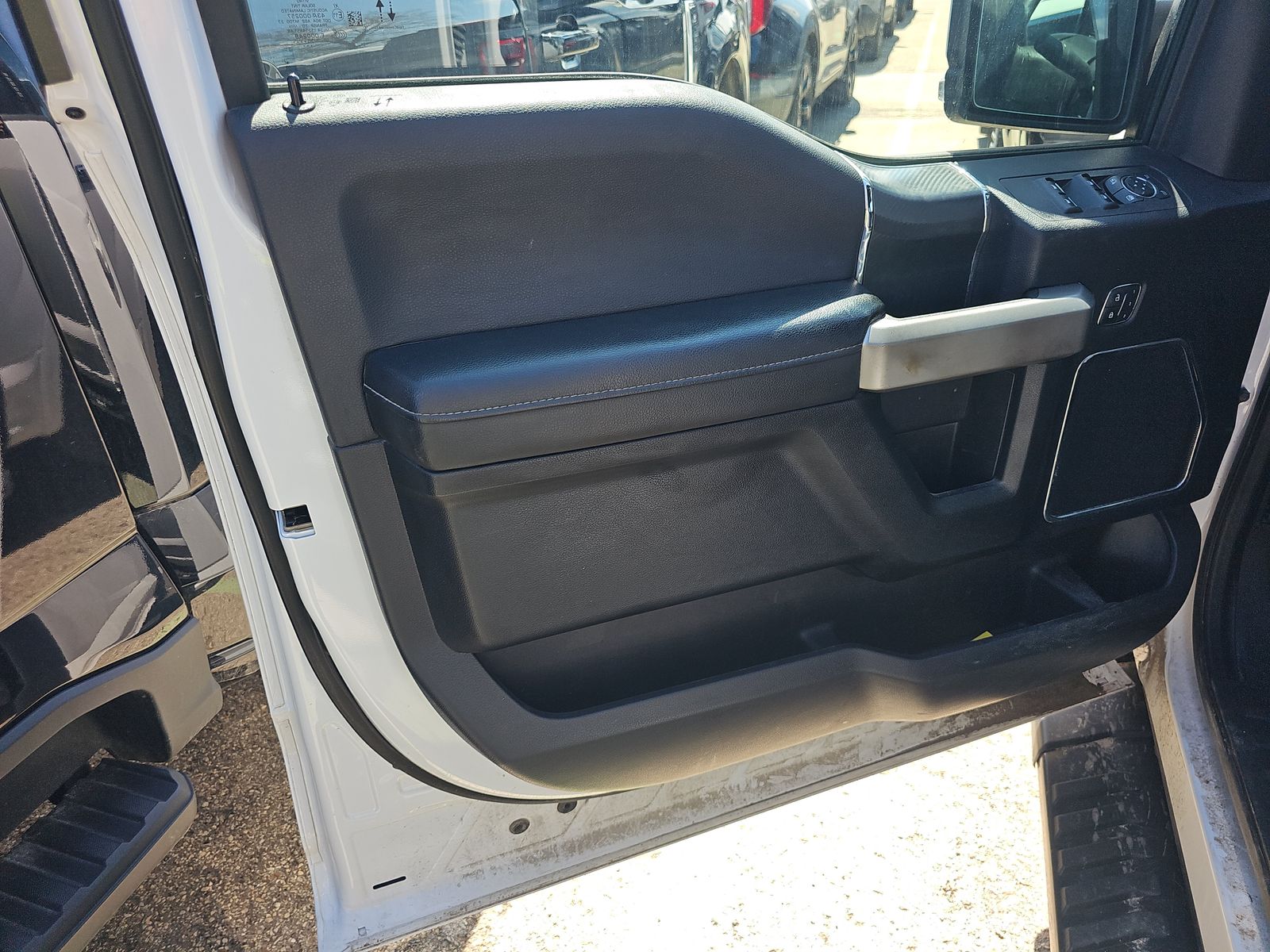 FORD F-150 - 10