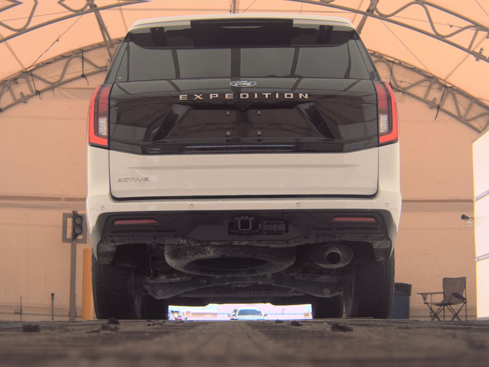 FORD EXPEDITION - 8