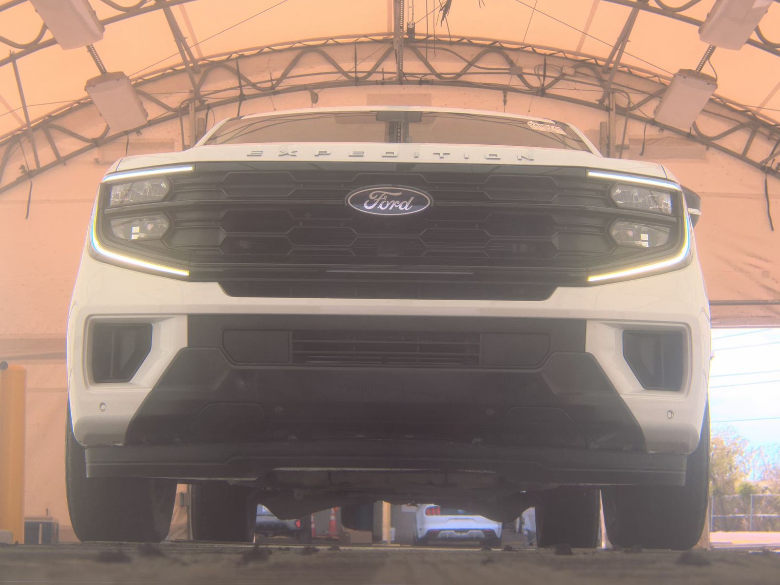FORD EXPEDITION - 4
