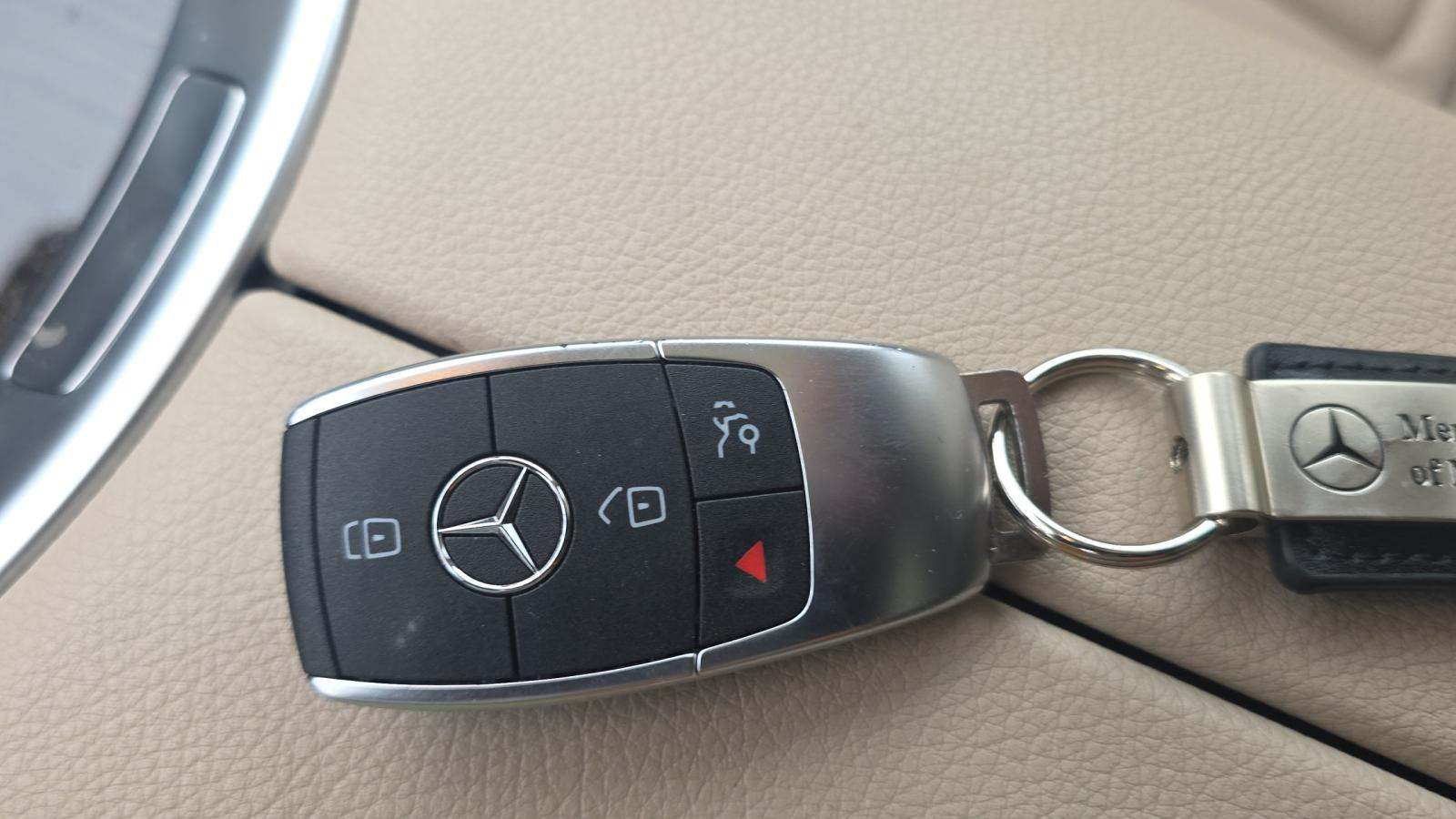 2021 Mercedes-Benz GLC GLC 300 RWD