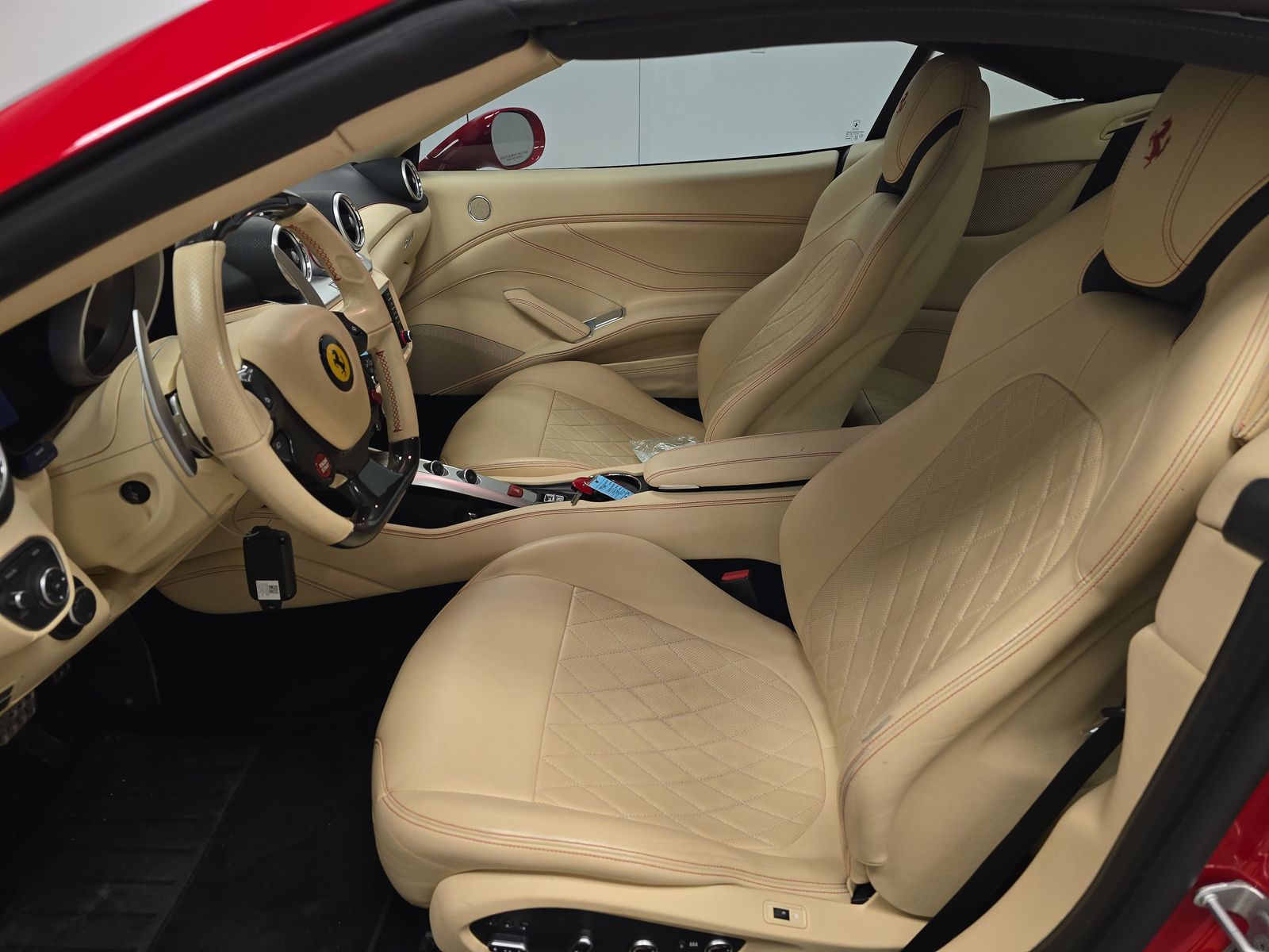 2016 Ferrari California T RWD