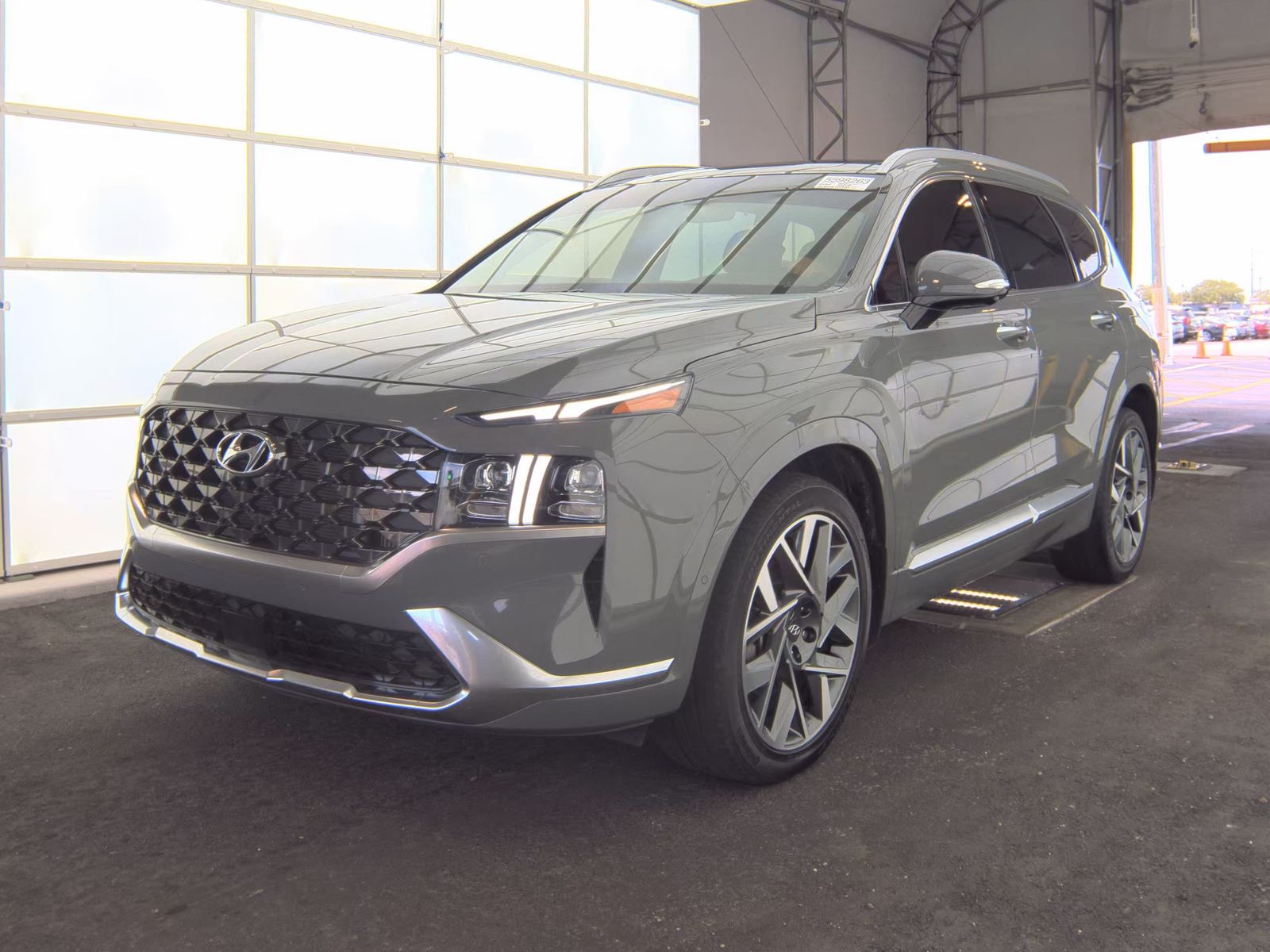 HYUNDAI CALLIGRAPH - 1