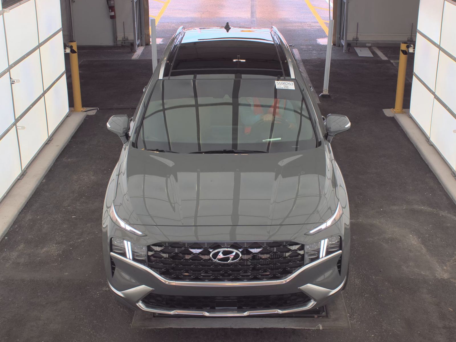 HYUNDAI CALLIGRAPH - 3