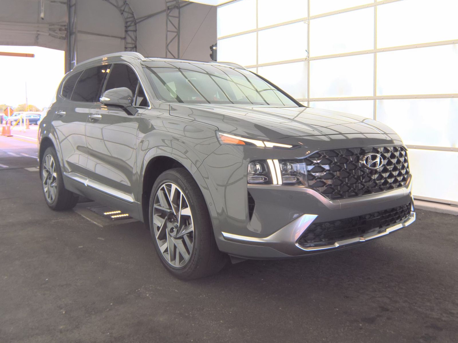 HYUNDAI CALLIGRAPH - 5