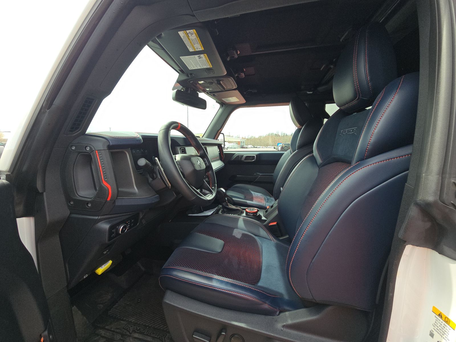 FORD BRONCO - 8