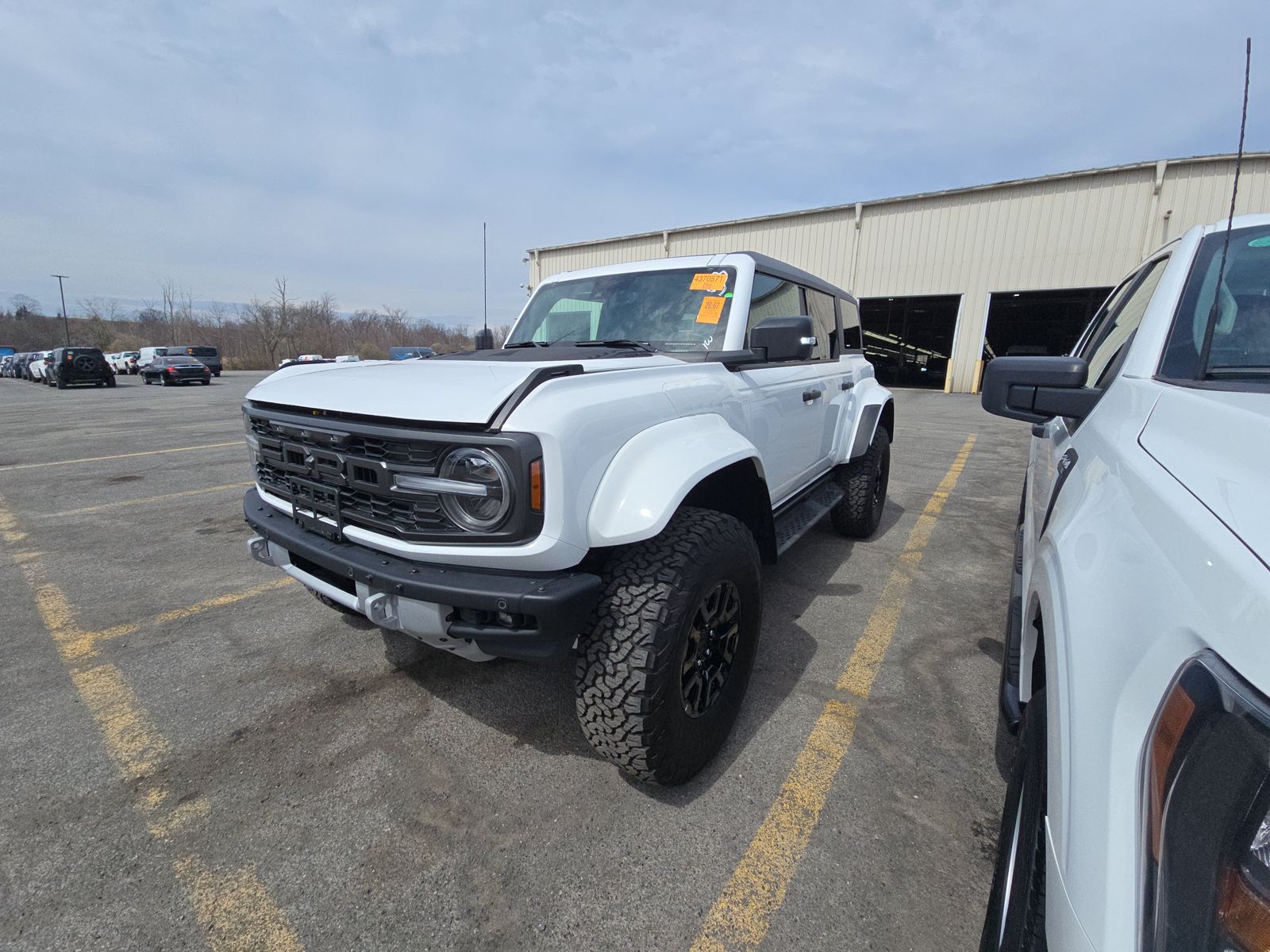 FORD BRONCO - 1