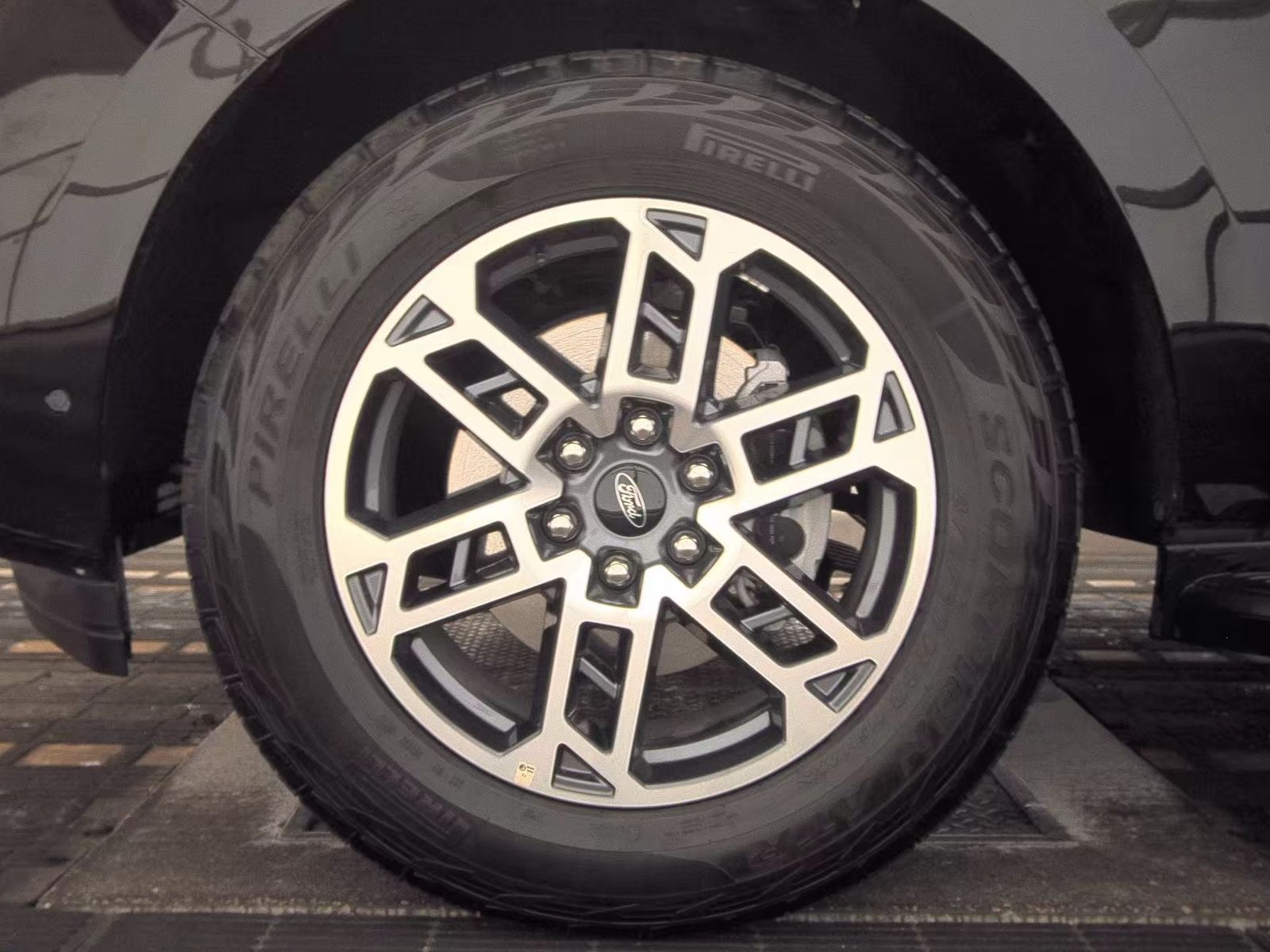 FORD EXPEDITION - 10
