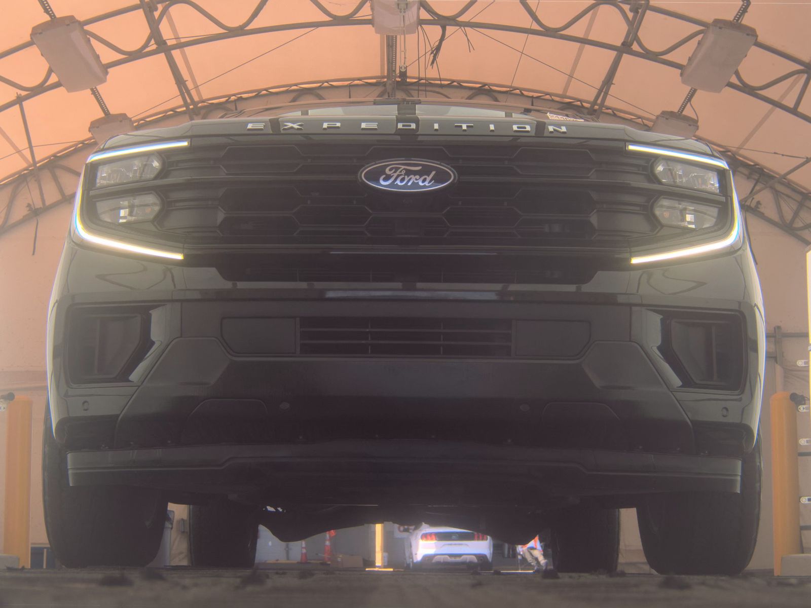 FORD EXPEDITION - 4