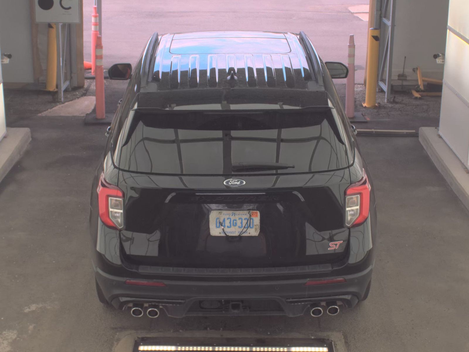 FORD EXPLORER - 7