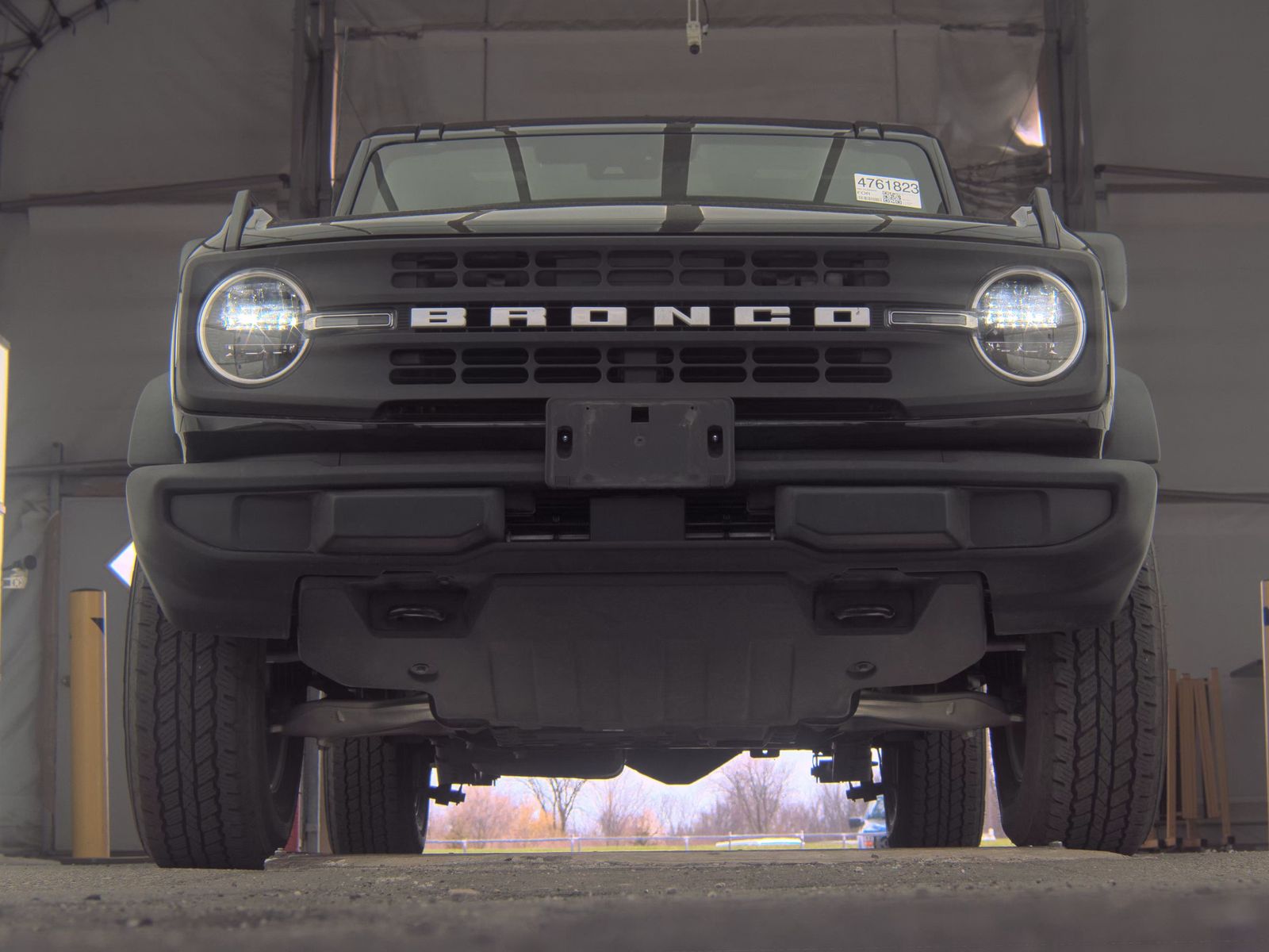 FORD BRONCO - 4