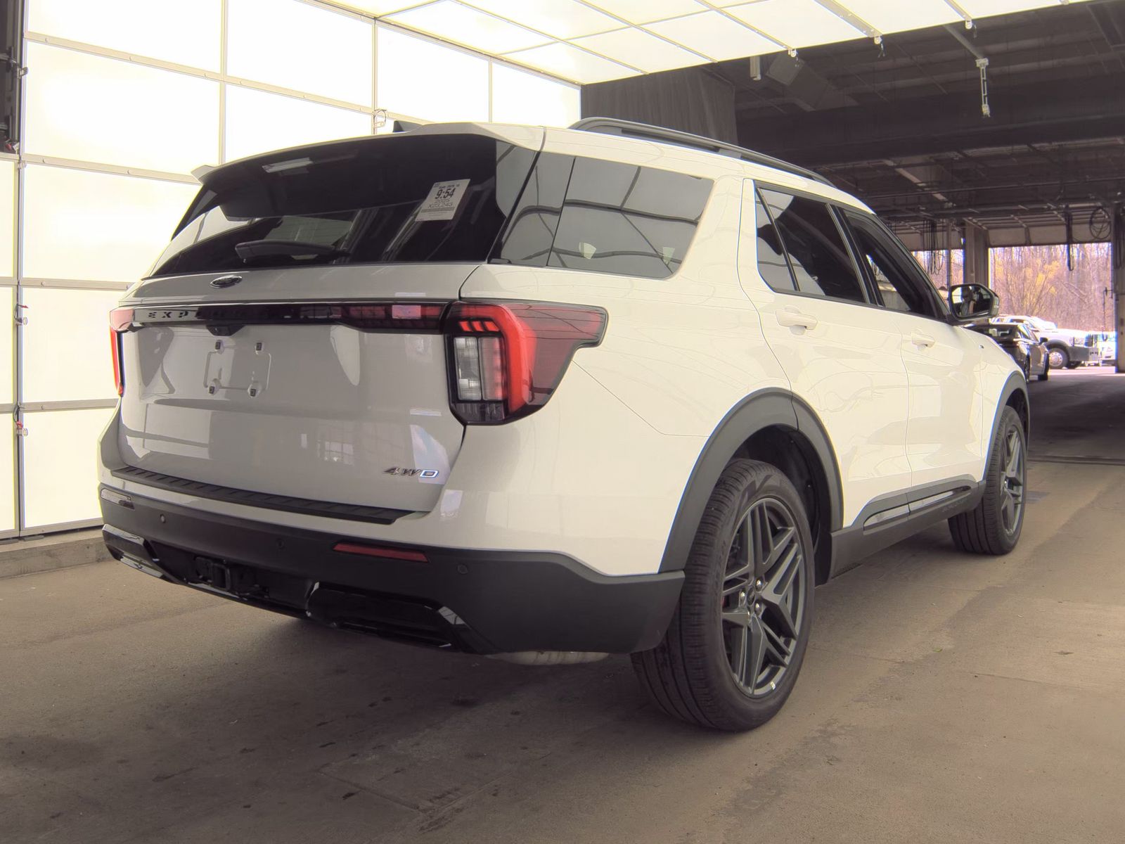 FORD EXPLORER - 6