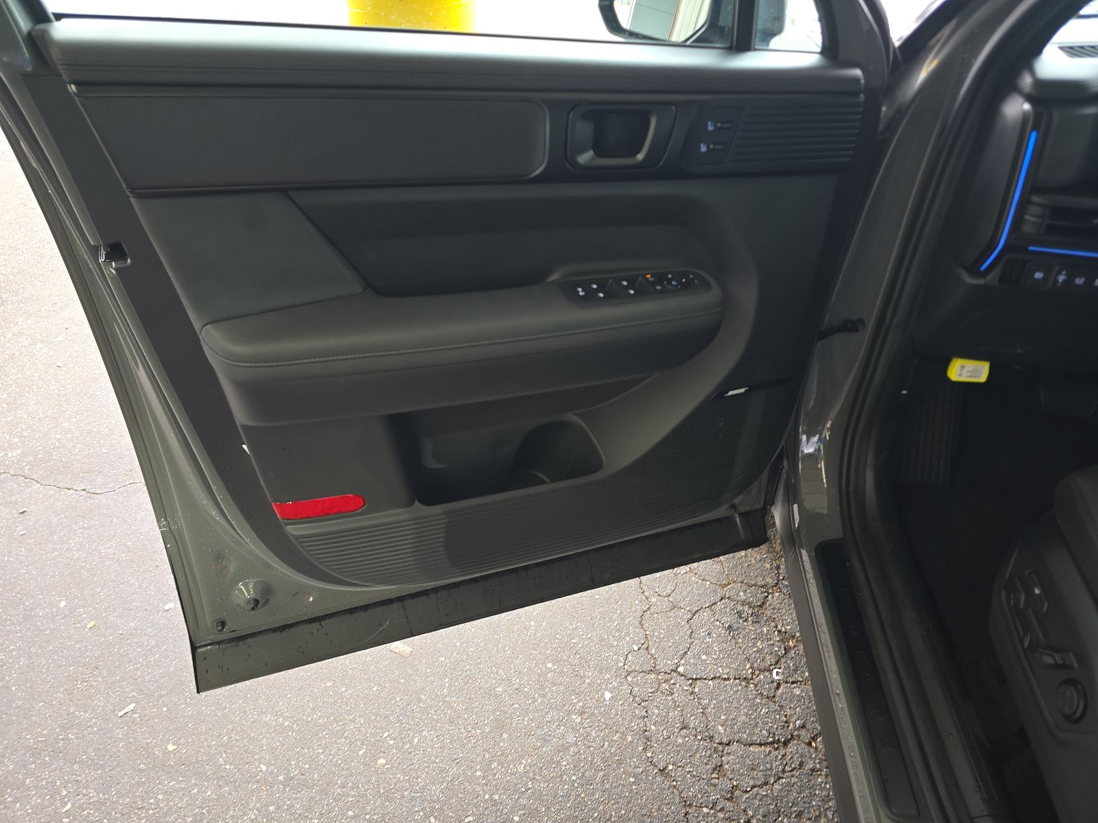 HYUNDAI CALLIGRAPH - 10