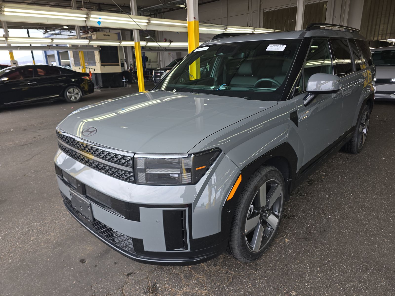 HYUNDAI CALLIGRAPH - 1