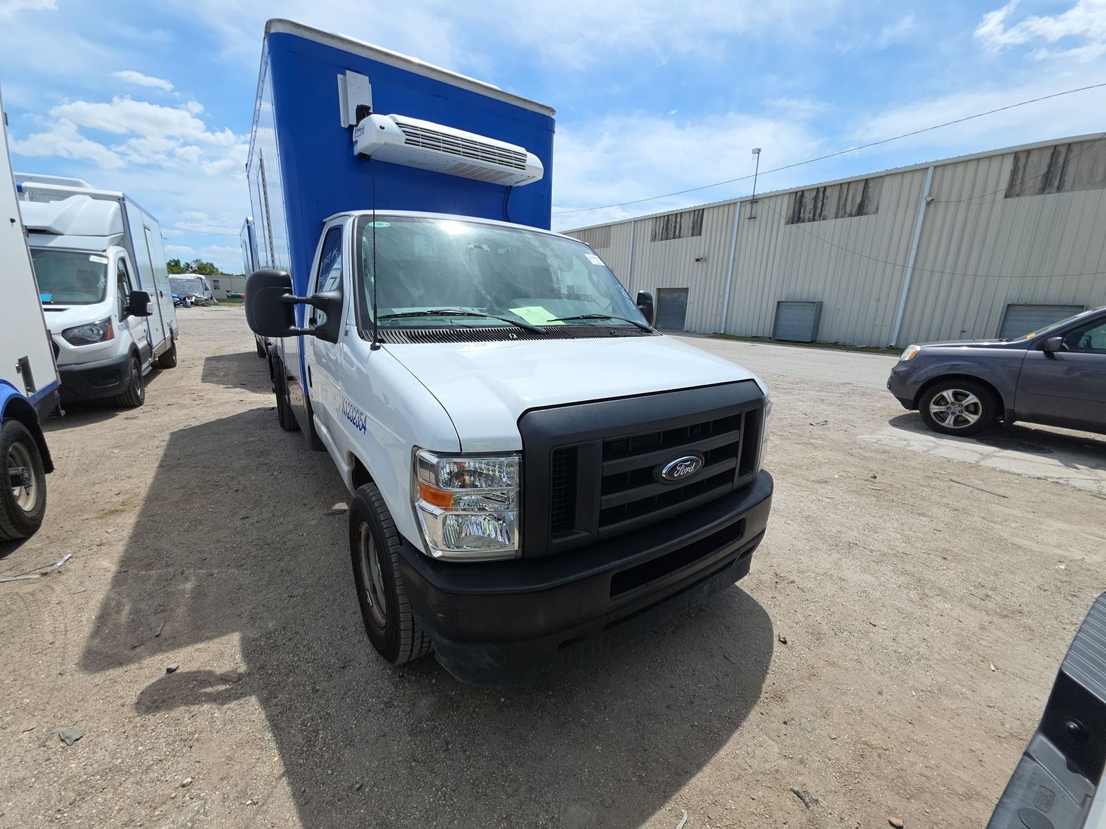 FORD E-350 - 3