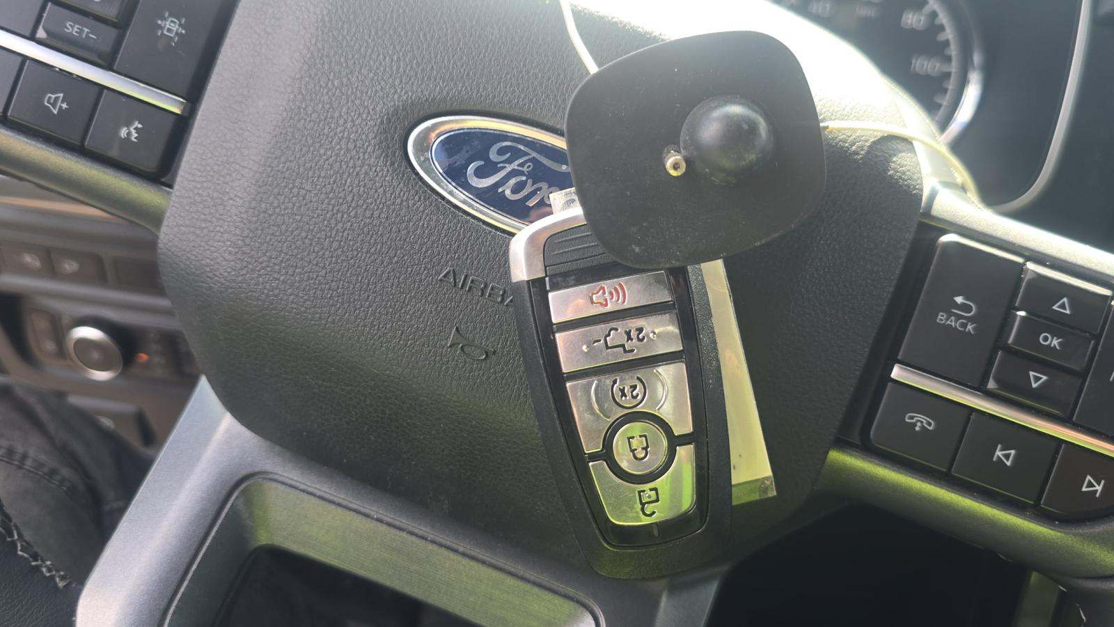 2023 Ford F-150 Hybrid XLT AWD