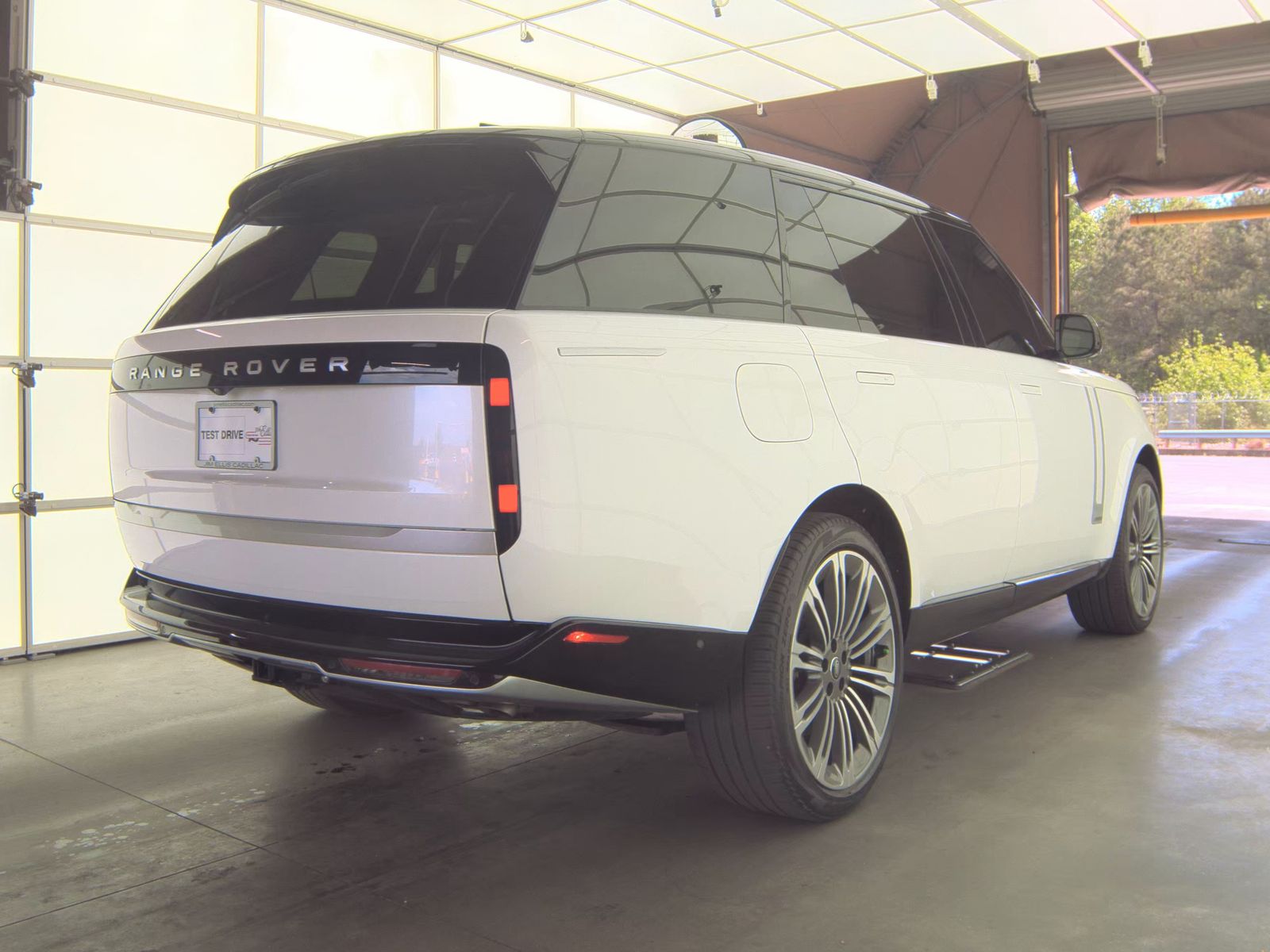 2024 Land Rover Range Rover Autobiography LWB AWD
